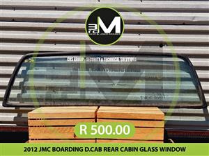 2012 JMC BOARDING D.CAB REAR CABIN GLASS WINDOW