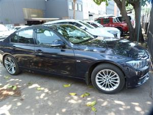  BMW 320i AT F30 - 2013 STRIPPING FOR SPARES