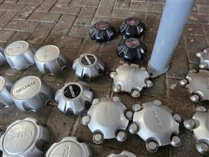 Isuzu mag/rim centre caps