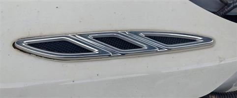 Haval H1 Left side bonnet beading.