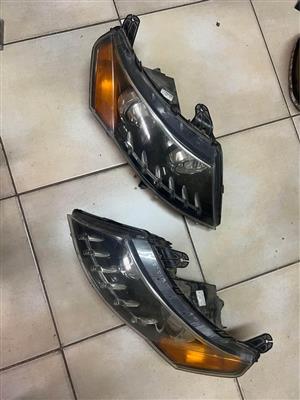2012 Mahindra XUV 500 headlights available