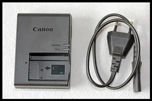 Canon LC-E17E Battery Charger