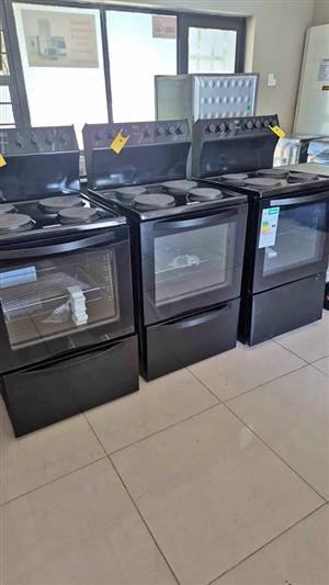 Defy Kitchenaire 60x60 Electric stove black