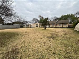 Investor’s Dream in Prime Rynfield Location – Endless Potential!