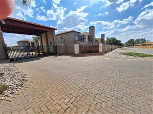 Townhouse Rental Monthly in Goedeburg