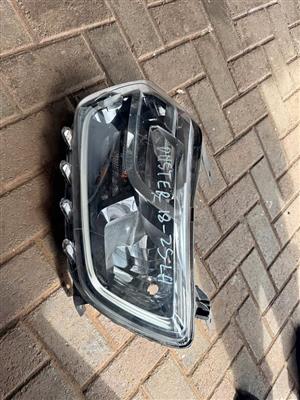 Renault Duster Left Headlight