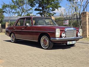 1975 Mercedes Benz 230E W115