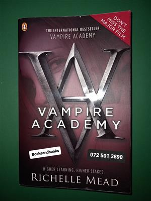 Vampire Academy - Richelle Mead - Vampire Academy #1.  