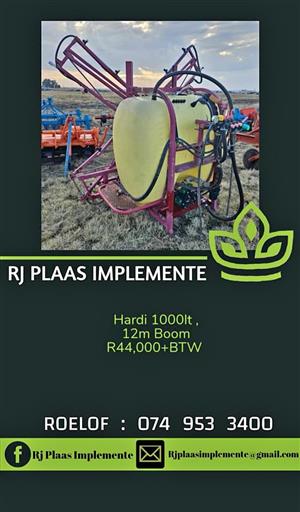 Hardi 1000L 12m boom spuit