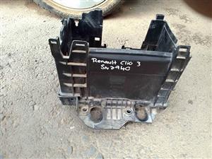 Renault Clio 3 battery box for sale
