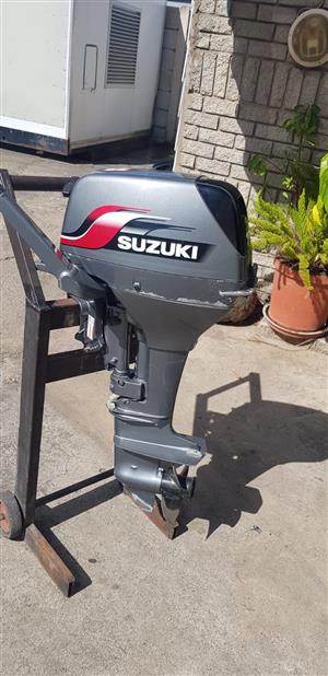 15hp Suzuki outboard motor
