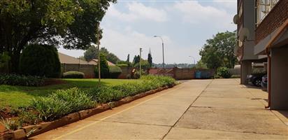 Apartment For Sale in Rhodesfield