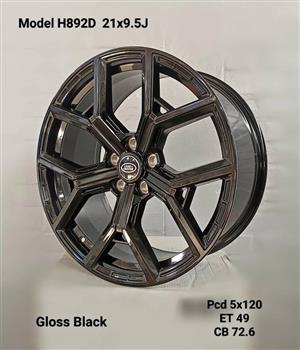 21” Range Rover wheels