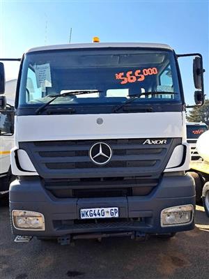 2007 Mercedes-Benz Axor 3535 Twinsteer Chassis Cab