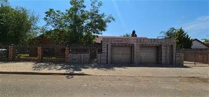 House For Sale in Carters Glen