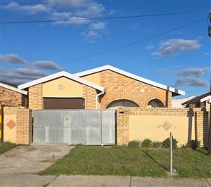 Beautiful Three-Bedroom Home in a Quiet, Friendly Neighborhood