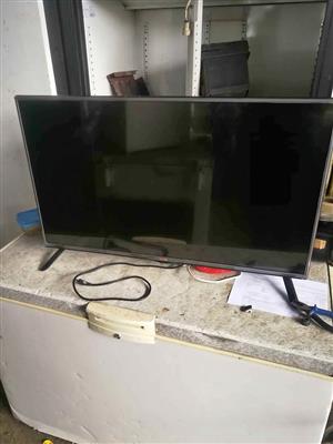 LG plasma TV and Hisense big box tv with high quality audio system