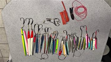 Sea fishing jigs/lures .31 in total, from 110g,-390g. Total weight 5,87kg. Works out 