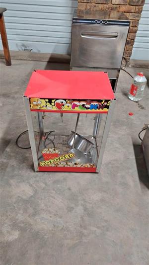 Broken popcorn machine