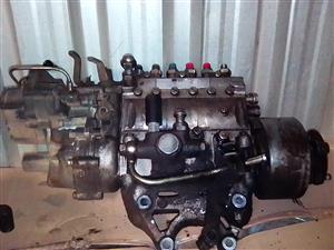 Isuzu 6UZ1 injector pump 