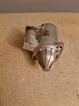 ORIGINAL HYUNDAI OR KIA G4EE STARTER MOTOR FORSALE