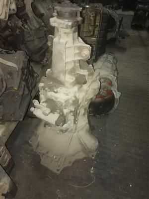 Gearbox mitsubishi 4d30 for sale