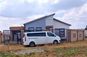 4bedroom house for sale in Lawley Estate