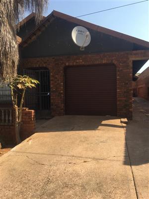 Spacious 3 Bed Home in Mamelodi West
