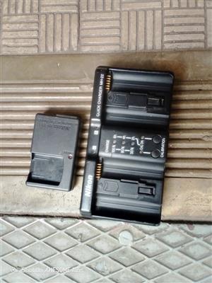 Nikon MH-63 and MH -22 Camera Battery Charger