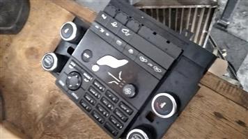 VOLVO RADIO FOR SALE
