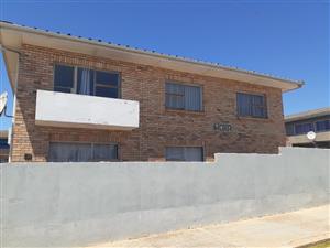 Port Elizabeth - Sydenham – Renovated FLAT - Mora 
