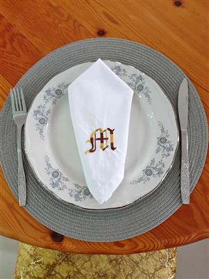 Personalized Embroidered Monogram Napkins Set (6)
