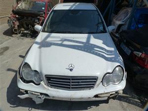 Mercedes C180K AT Avantgarde W203 - 2005 Spares