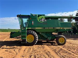 John Deere 9500