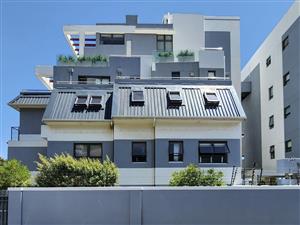 Apartment For Sale in Vredehoek