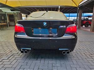 2006 BMW M5 V10