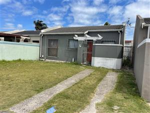 House For Sale in Summer Greens