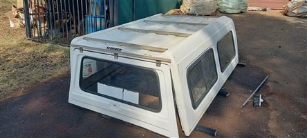 A Daihatsu canopy for sale.