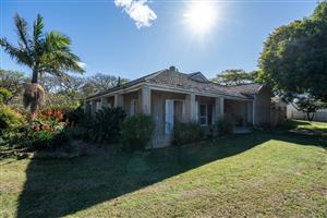 Charming Older Home with Expansive Garden and Flat