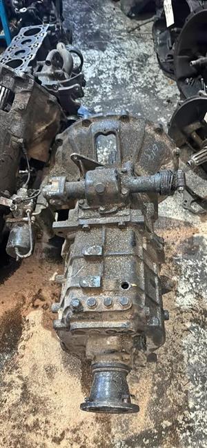 Cummins 6 BT Gearbox 5 speed