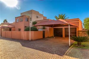 Stunning 3 Bedroom Townhouse in Culemborgpark