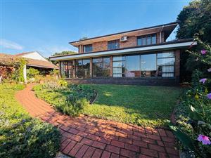 House For Sale in Broadway