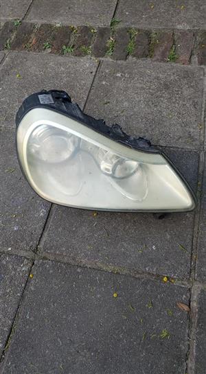 Porsche Cayenne (2007)(2008) (2009) (2010) Headlight