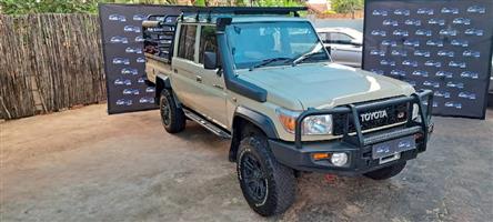 2013 Toyota Land Cruiser 79 series 4.0 V6 petrol D/C