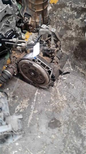 VR6 gearbox with flywheel and starter for sale