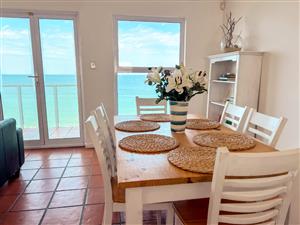 Townhouse Rental Monthly in Simons Town Central