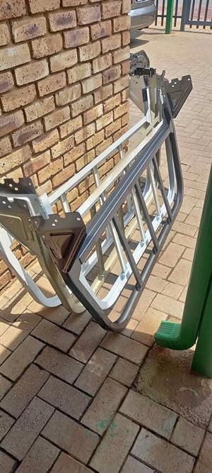 Land cruiser series 79 loadbin rail