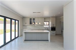 3 Bedroom House for Sale in Vredenburg