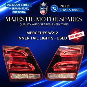Mercedes W212 Inner Tail Lights – Used 