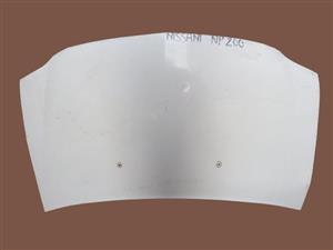 NISSAN NP 200 BONNET